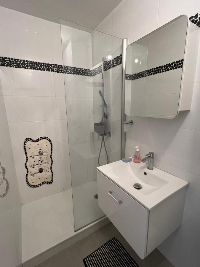 Les Pieds Dans Le Sable Appartement Vue Mer 1 Chambre 1 Cabine Le Grau-du-Roi Exterior foto
