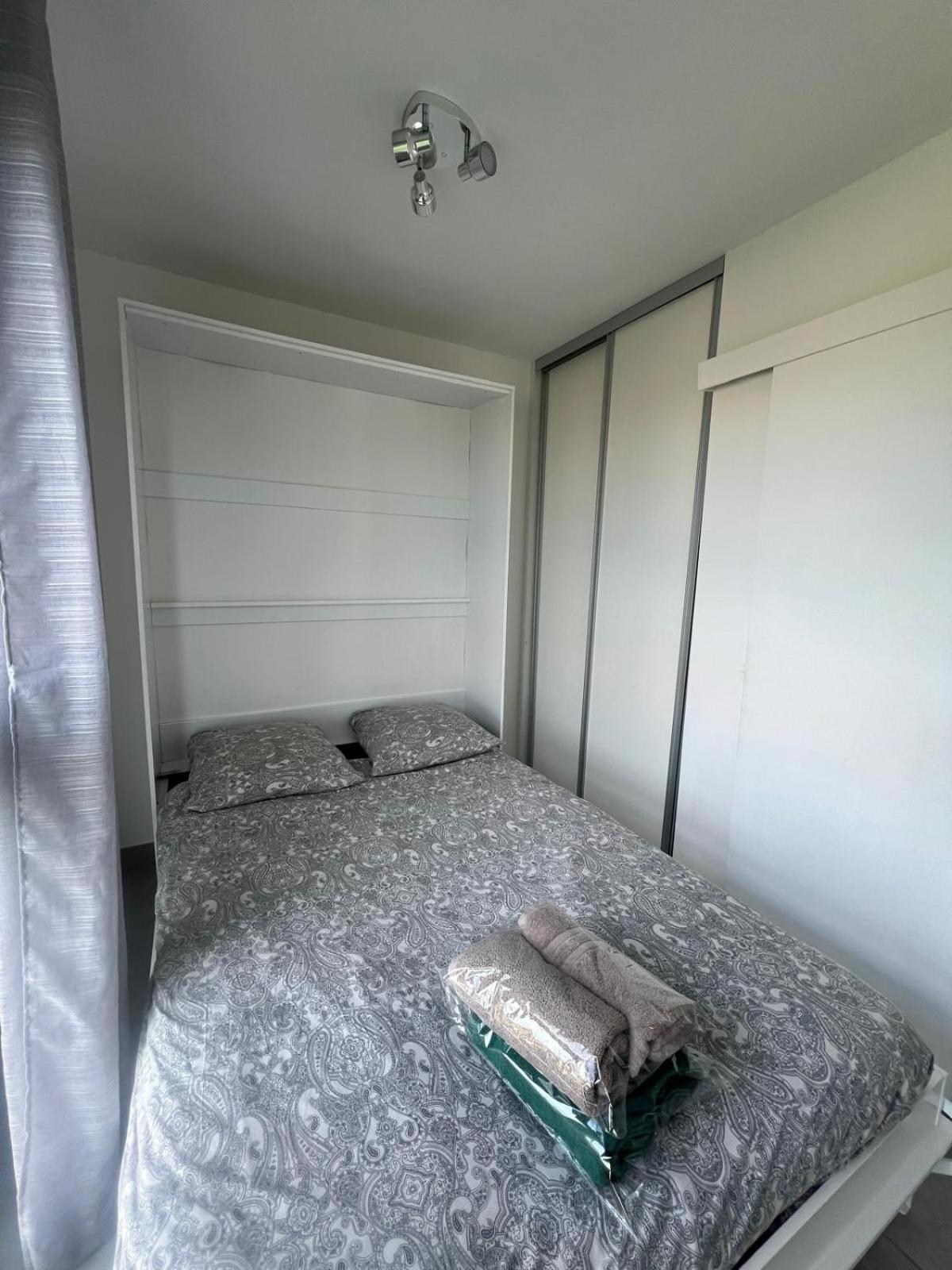 Les Pieds Dans Le Sable Appartement Vue Mer 1 Chambre 1 Cabine Le Grau-du-Roi Exterior foto